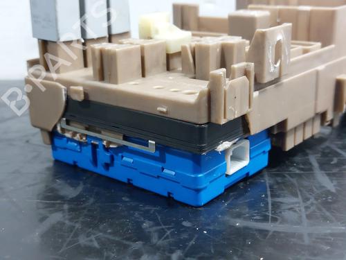 Fuse box TOYOTA COROLLA Estate (_E12_) 1.4 VVT-i (ZZE120_, ZZE120R) | BP22528544E1 