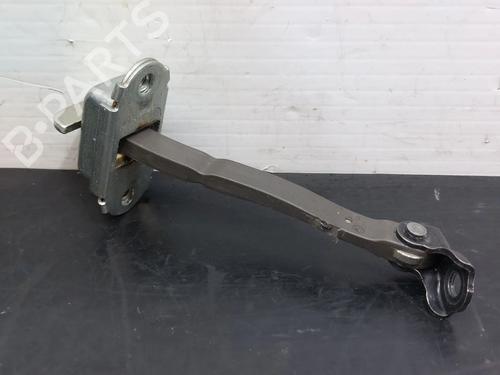 Hinge/Door check strap TOYOTA YARIS (_P13_) 1.0 (KSP130_, KSP130) 6863052110