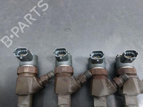 Injector SAAB 9-3 Estate (E50) 1.9 TTiD | BP22528889M100 