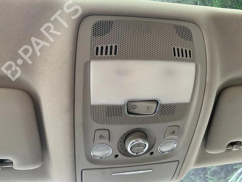 Interior roof light AUDI Q5 (8RB) 3.0 TDI quattro 8T0947135BF