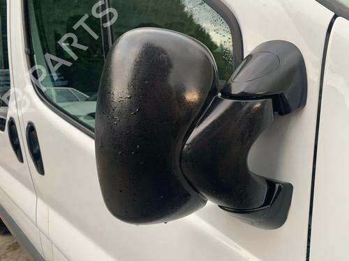 Right mirror RENAULT TRAFIC II Bus (JL) 2.0 dCi 90 7701473247