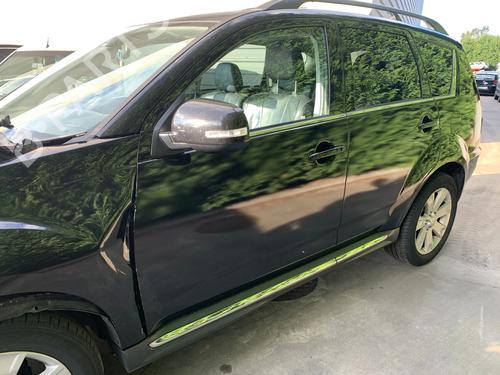 Left front door MITSUBISHI OUTLANDER II (CW_W) 2.2 DI-D 5700A277