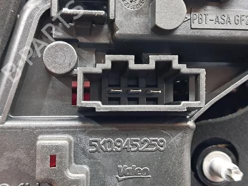 Left tailgate light VW GOLF VI (5K1) 1.6 TDI | BP23132291C79