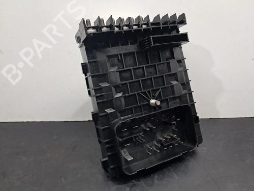 Fuse box VW GOLF VI (5K1) 1.6 TDI | BP23187435E1