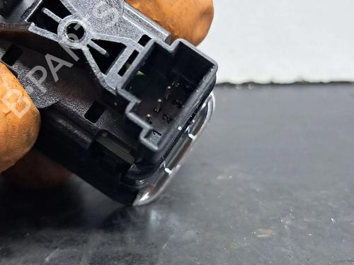 Right rear window switch MERCEDES-BENZ C-CLASS (W204) C 220 CDI (204.002) | BP23452983I28 