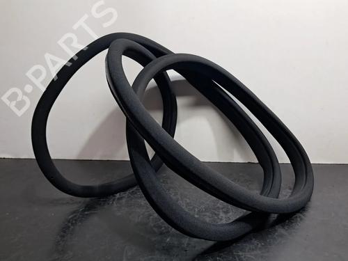 Rubber door seal MERCEDES-BENZ C-CLASS (W204) C 220 CDI (204.002) A2046970951