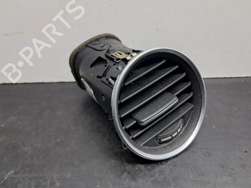Air vent MERCEDES-BENZ C-CLASS (W204) C 220 CDI (204.002) A2048306754