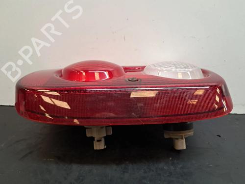 Right taillight LAND ROVER FREELANDER I (L314) 2.0 Td4 4x4 | BP26300274C35