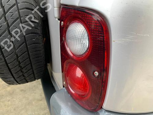 Right taillight LAND ROVER FREELANDER I (L314) 2.0 DI 4x4 | BP26675625C35