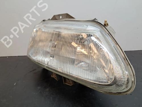 Right headlight RENAULT ESPACE III (JE0_) 2.0 (JE0A) | BP27483581C29 