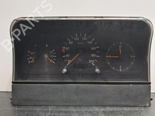 Instrument cluster MERCEDES-BENZ SPRINTER 2-t Van (B901, B902) 208 D (901.361, 901.362, 902.361, 902.362) MB0005425801
