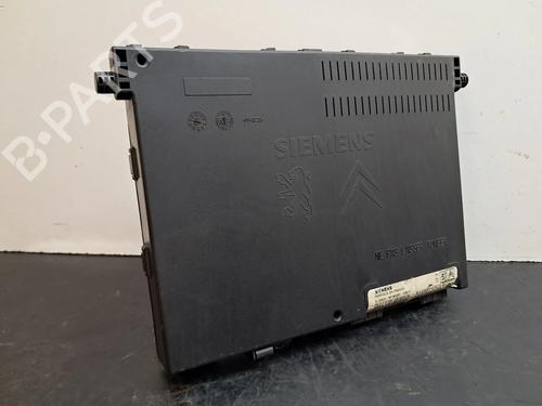 Caixa de fusíveis PEUGEOT 206 Hatchback (2A/C) 1.1 i (60 hp) 28181033