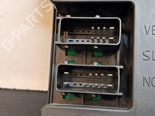 Caixa de fusíveis PEUGEOT 206 Hatchback (2A/C) 1.1 i | BP28181033E1 