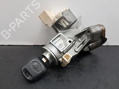 Used Ignition barrel TOYOTA YARIS (_P9_) 1.4 D-4D (NLP90_, NLP90R) (90 hp) 28302053