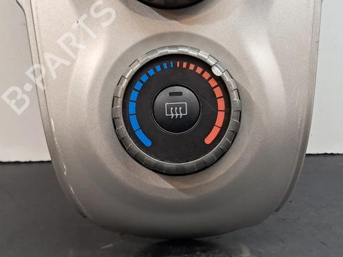 Climate control TOYOTA YARIS (_P9_) 1.4 D-4D (NLP90_, NLP90R) | BP28305220I5 