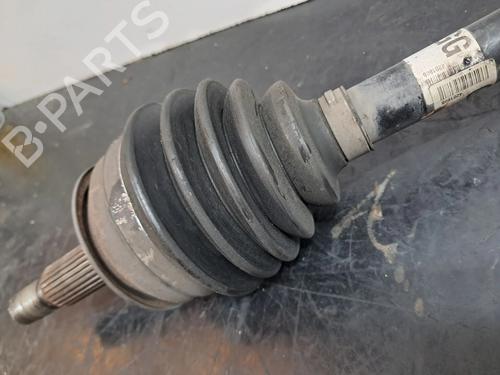 Left front driveshaft TOYOTA YARIS (_P9_) 1.4 D-4D (NLP90_, NLP90R) | BP28445968M38 
