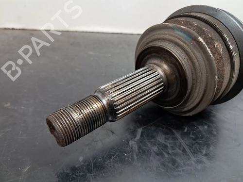 Right front driveshaft TOYOTA YARIS (_P9_) 1.4 D-4D (NLP90_, NLP90R) | BP28305225M39 