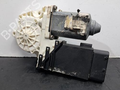 Vindusheismotor høyre foran SEAT LEON (1M1) 1.4 16V (75 hp) 28530727