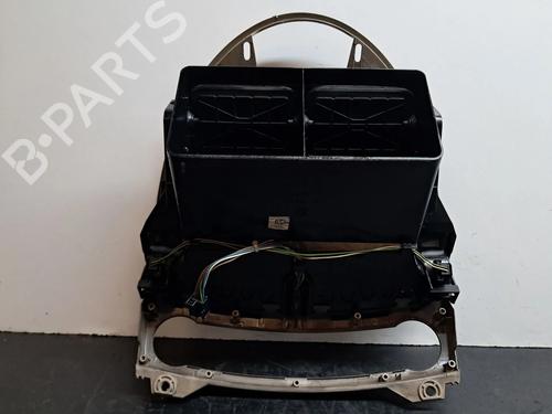 Air vent MERCEDES-BENZ E-CLASS (W211) E 270 CDI (211.016) | BP28530964I21 