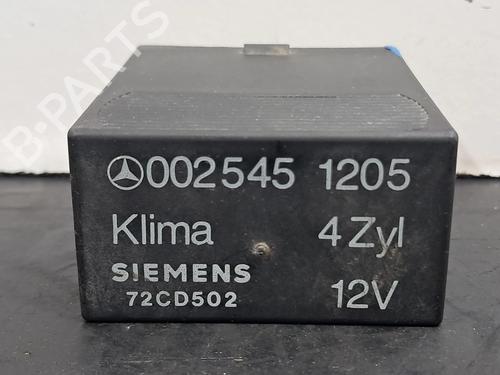 Switch MERCEDES-BENZ 124 Saloon (W124) 250 D (124.125) | BP28703535I30 