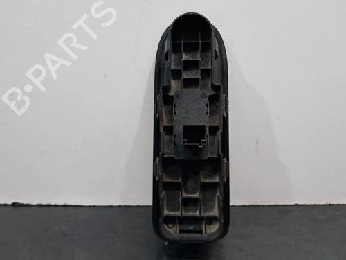 Right front window switch CITROËN C5 III (RD_) 2.0 HDi (RDRHD8, RDRHDJ, RDRHR8, RDRHRJ) | BP28727027I26 