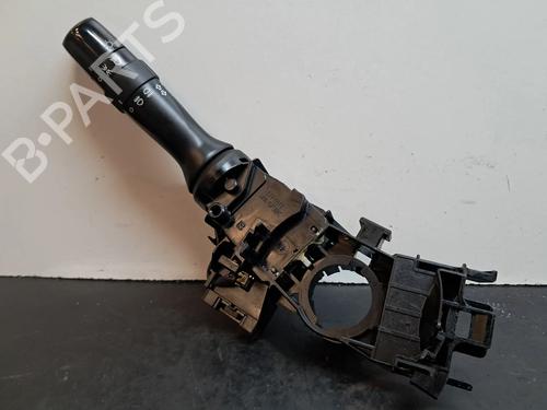 Used Headlight switch TOYOTA AURIS (_E15_) 1.4 D-4D (NDE150_, NDE150R) (90 hp) 28795003