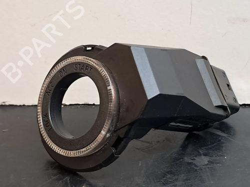 Używane Antena / Podstawa TOYOTA AURIS (_E15_) 1.4 D-4D (NDE150_, NDE150R) (90 hp) 28795006