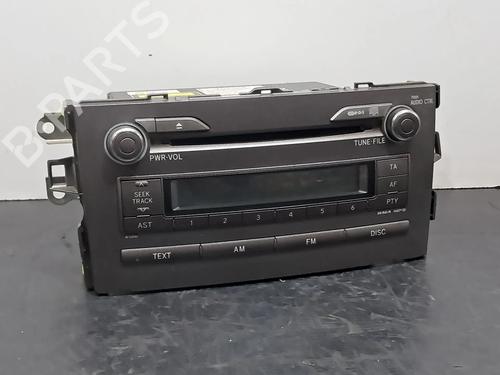 Used Radio TOYOTA AURIS (_E15_) 1.4 D-4D (NDE150_, NDE150R) (90 hp) 12152311