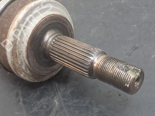 Antriebswelle links vorne TOYOTA AURIS (_E15_) 1.4 D-4D (NDE150_, NDE150R) | BP28816379M38 