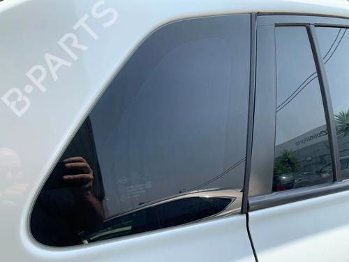 Rear right quarter glass RENAULT KOLEOS I (HY_) 2.0 dCi 4x4 (HY0K) 833405178R