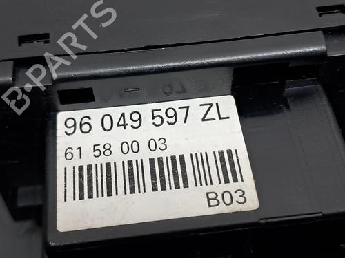 Steering column stalk PEUGEOT 206 Hatchback (2A/C) 1.1 i | BP29156125I23