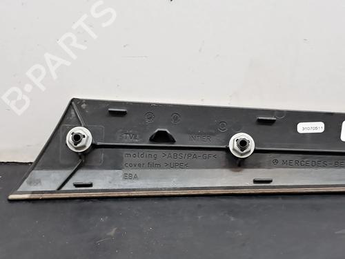Door moulding trim MERCEDES-BENZ C-CLASS (W204) C 220 CDI (204.002) | BP29191072C150 
