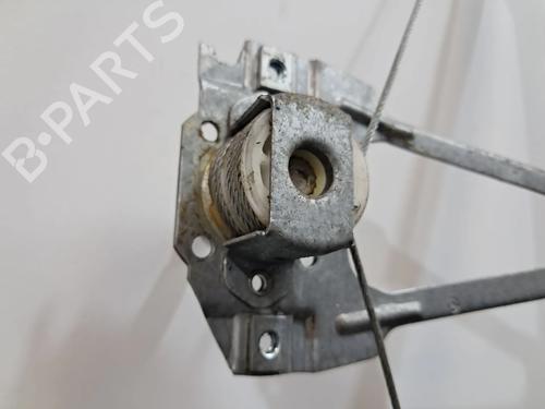 Rear left window mechanism MERCEDES-BENZ 190 (W201) E 2.0 | BP29403554C24