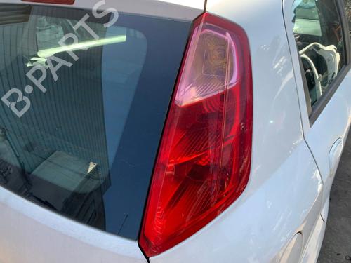Used Right taillight FIAT GRANDE PUNTO (199_) 1.3 D Multijet (199.AXD11, 199.AXD1A, 199.AXD1B,... (90 hp) 29434452