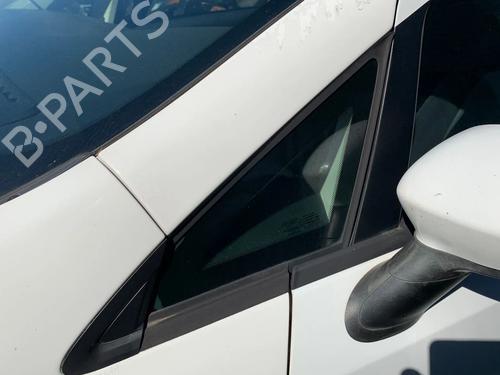 Used Front left quarter glass FIAT GRANDE PUNTO (199_) 1.3 D Multijet (199.AXD11, 199.AXD1A, 199.AXD1B,... (90 hp) 29434449
