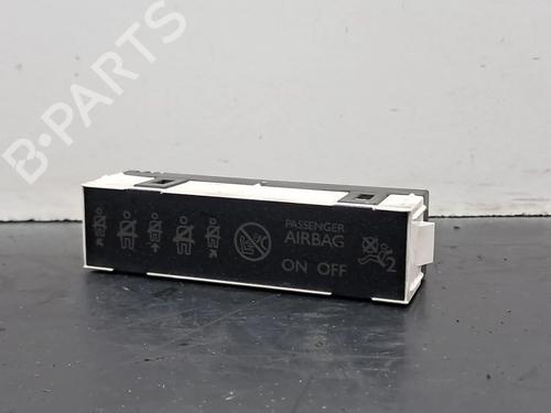 Used Display monitor PEUGEOT 508 II (FB_, FH_, F3_) 2.0 BlueHDI 160 (FHEHYR) (163 hp) 29451501