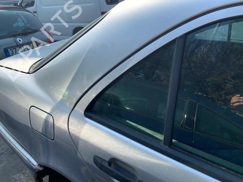 Used Rear right door window MERCEDES-BENZ C-CLASS (W202) C 200 CDI (202.134) (102 hp) 29457658