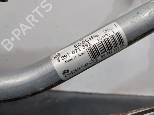 Front wiper motor PEUGEOT 208 I (CA_, CC_) 1.6 HDi | BP29527193M29