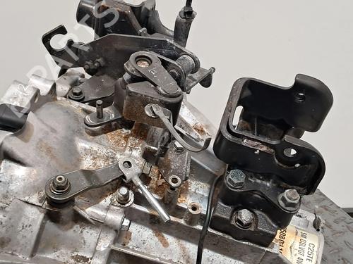 Gearbox HYUNDAI SANTA FÉ I (SM) 2.0 CRDi 4x4 | BP29614322M3 