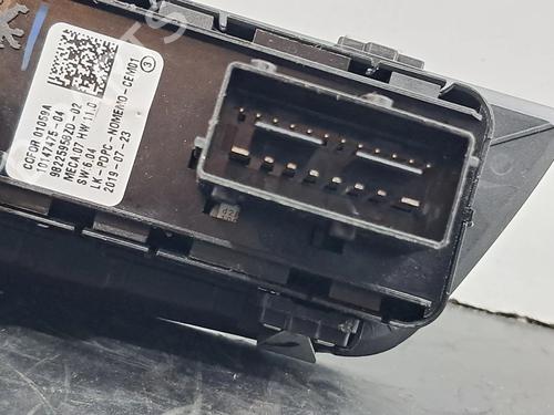 Left front window switch PEUGEOT 508 II (FB_, FH_, F3_) 2.0 BlueHDI 160 (FHEHYR) | BP29698054I27 