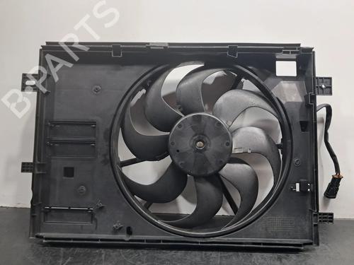 Used Radiator fan DS DS 7 Crossback (J4_, JR_, JC_) 2.0 BlueHDi 180 (JJEHZR) (177 hp) 29811832