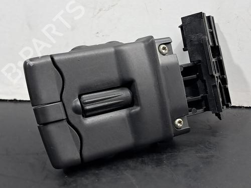 Switch RENAULT MEGANE II Estate Van (KM_) 1.5 dCi (KM02) | BP29824880I30 