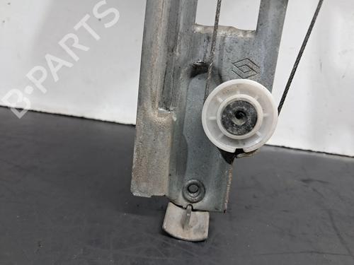 Rear right window mechanism RENAULT MEGANE II Estate Van (KM_) 1.5 dCi (KM02) | BP29824881C25