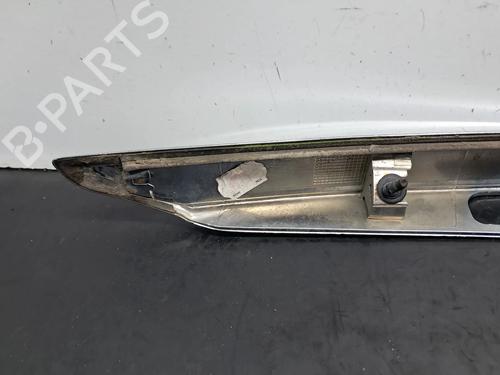 Door moulding trim TOYOTA YARIS (_P13_) 1.5 Hybrid (NHP130_, NHP130) | BP29877350C150