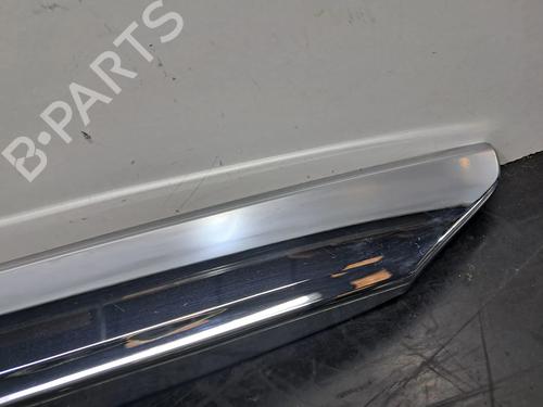 Door moulding trim TOYOTA YARIS (_P13_) 1.5 Hybrid (NHP130_, NHP130) | BP29877350C150