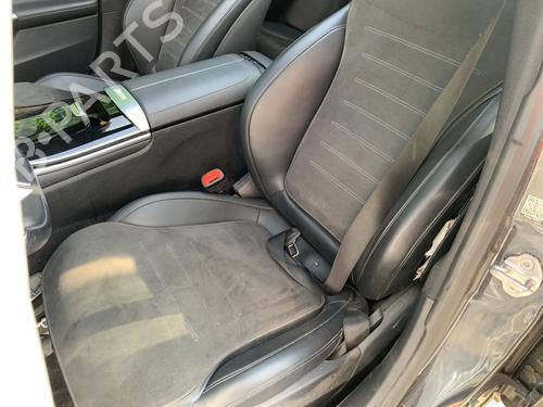 Sæde sæt MERCEDES-BENZ C-CLASS (W206) C 200 d (206.003) (163 hp) 29938755