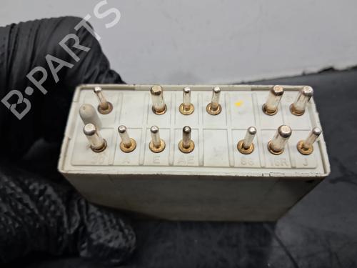 Switch MERCEDES-BENZ C-CLASS (W202) C 250 D (202.125) | BP29945051I30