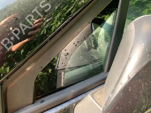 Used Front left quarter glass RENAULT SCÉNIC III (JZ0/1_) 1.6 dCi (JZ00, JZ12) (130 hp) 29942634