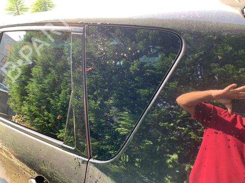 Rear left quarter glass RENAULT SCÉNIC III (JZ0/1_) 1.6 dCi (JZ00, JZ12) | BP29942640C93