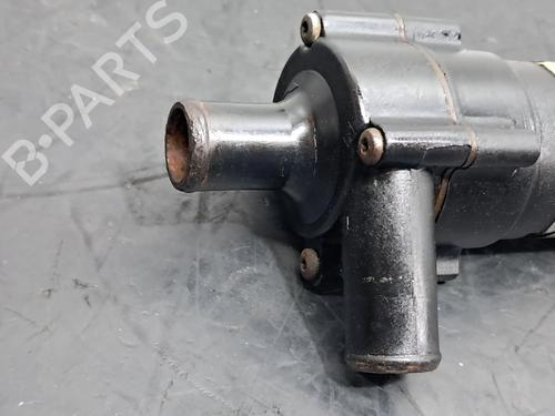 Auxiliary water pump MERCEDES-BENZ C-CLASS (W202) C 250 D (202.125) | BP29957673M111